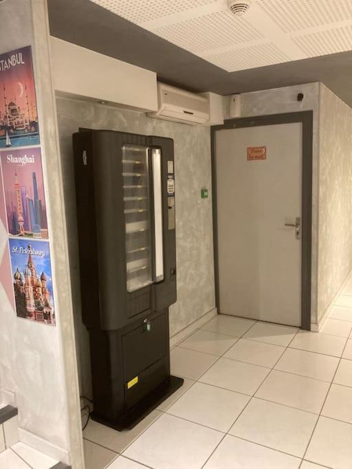 Studio « Saint-Petersbourg » A Avignon Kültér fotó